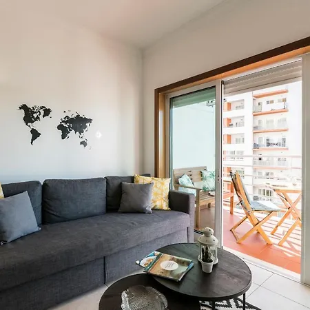 Algarve Vibes Apartment, Wifi, Pool, Ac, Bbq Daire