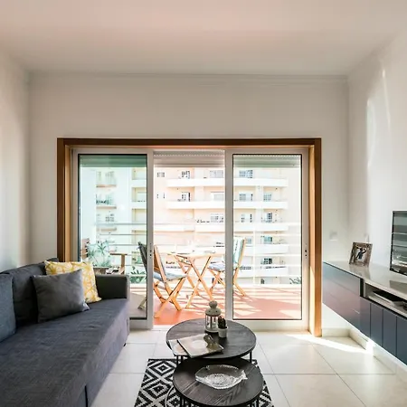 Algarve Vibes Apartment, Wifi, Pool, Ac, Bbq 아파트