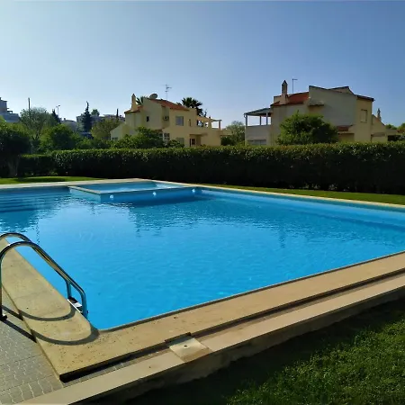 Algarve Vibes Apartment, Wifi, Pool, Ac, Bbq