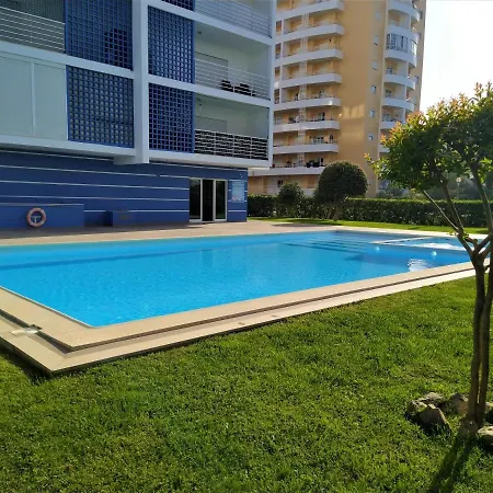 Algarve Vibes Apartment, Wifi, Pool, Ac, Bbq Daire