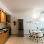 Apartman Algarve Vibes Apartment, Wifi, Pool, Ac, Bbq Portimão