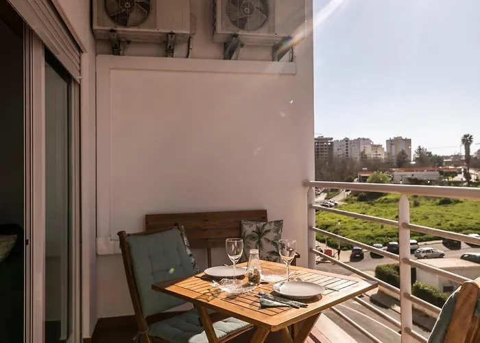 Algarve Vibes Apartment, Wifi, Pool, Ac, Bbq Appartement Portimão