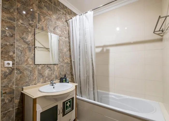 Algarve Vibes Apartment, Wifi, Pool, Ac, Bbq Portimão