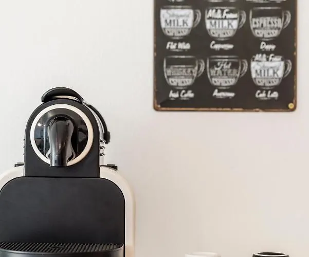 Algarve Vibes Apartment, Wifi, Pool, Ac, Bbq *